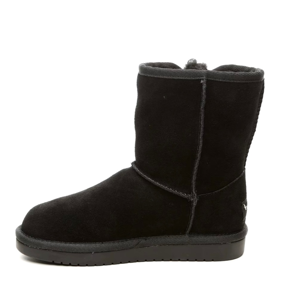 Koolaburra by UGGS - Victoria Short
Boot